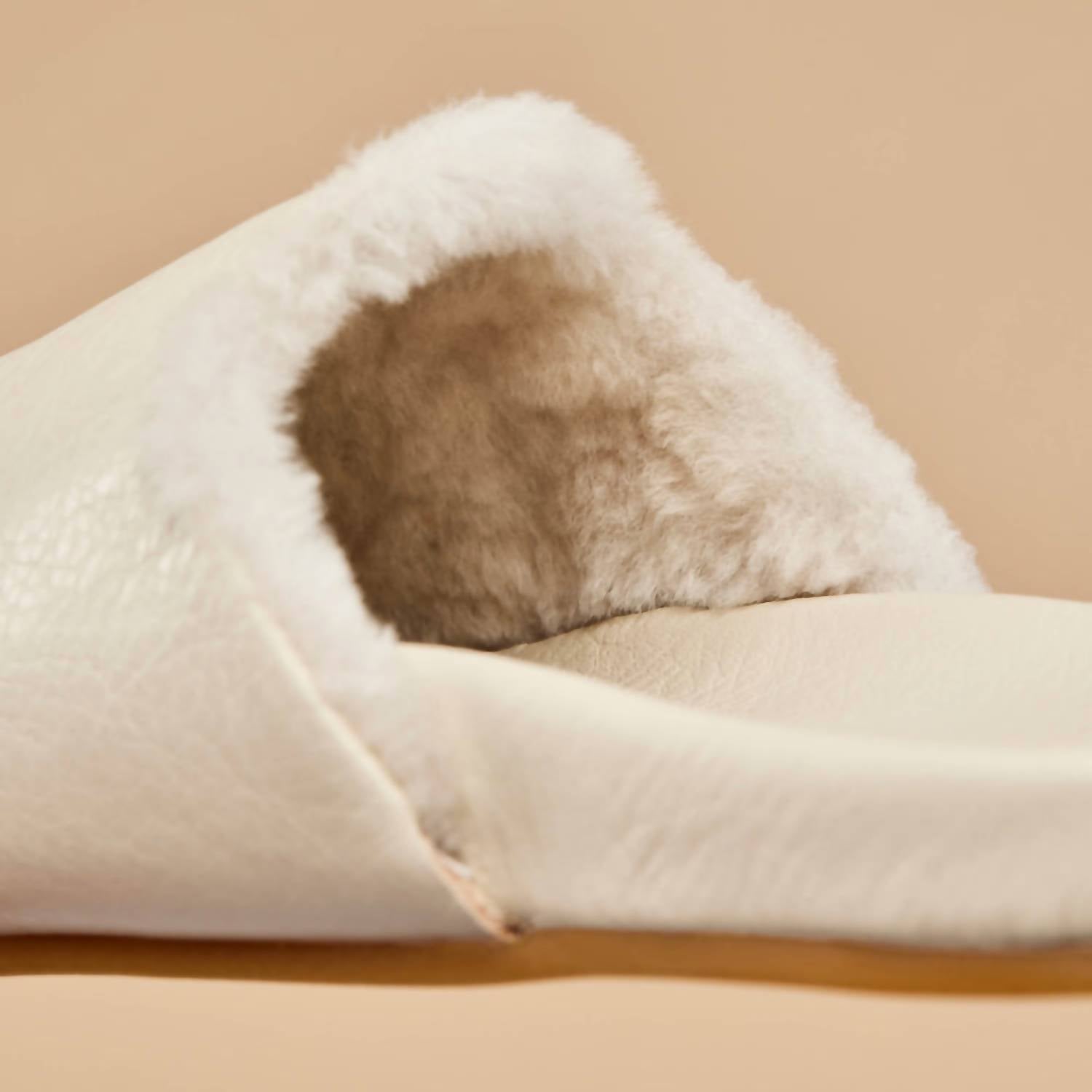 Olukai - Women’s Kōnea Shearling Leather Mules
