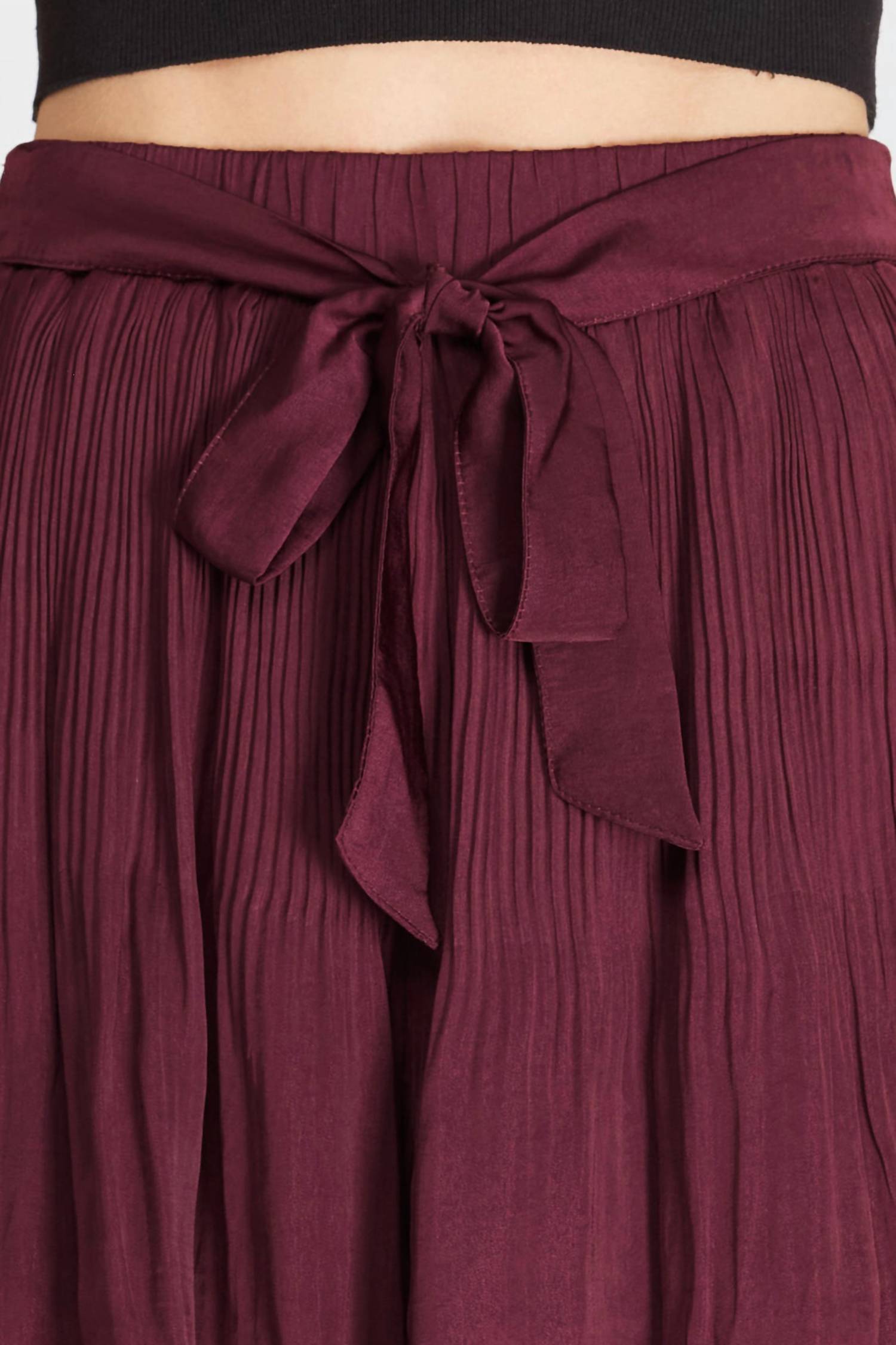 She + Sky - Olivia Pleated Shorts