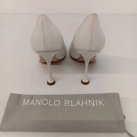Manolo Blahnik - Women's Embroidered Pumps