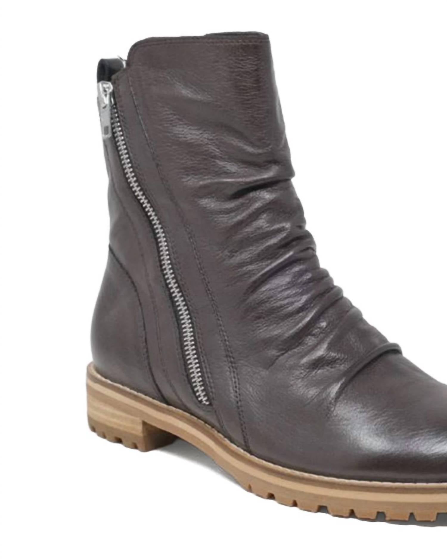 Ziera - Women's Madoc Leather Ankle Boots