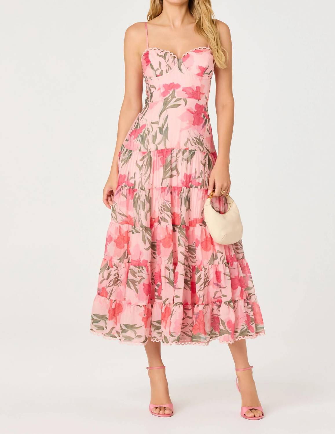 Astr - Lianna Scalloped Trim Tiered Dress