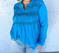 Ivy Jane - Smocked Top