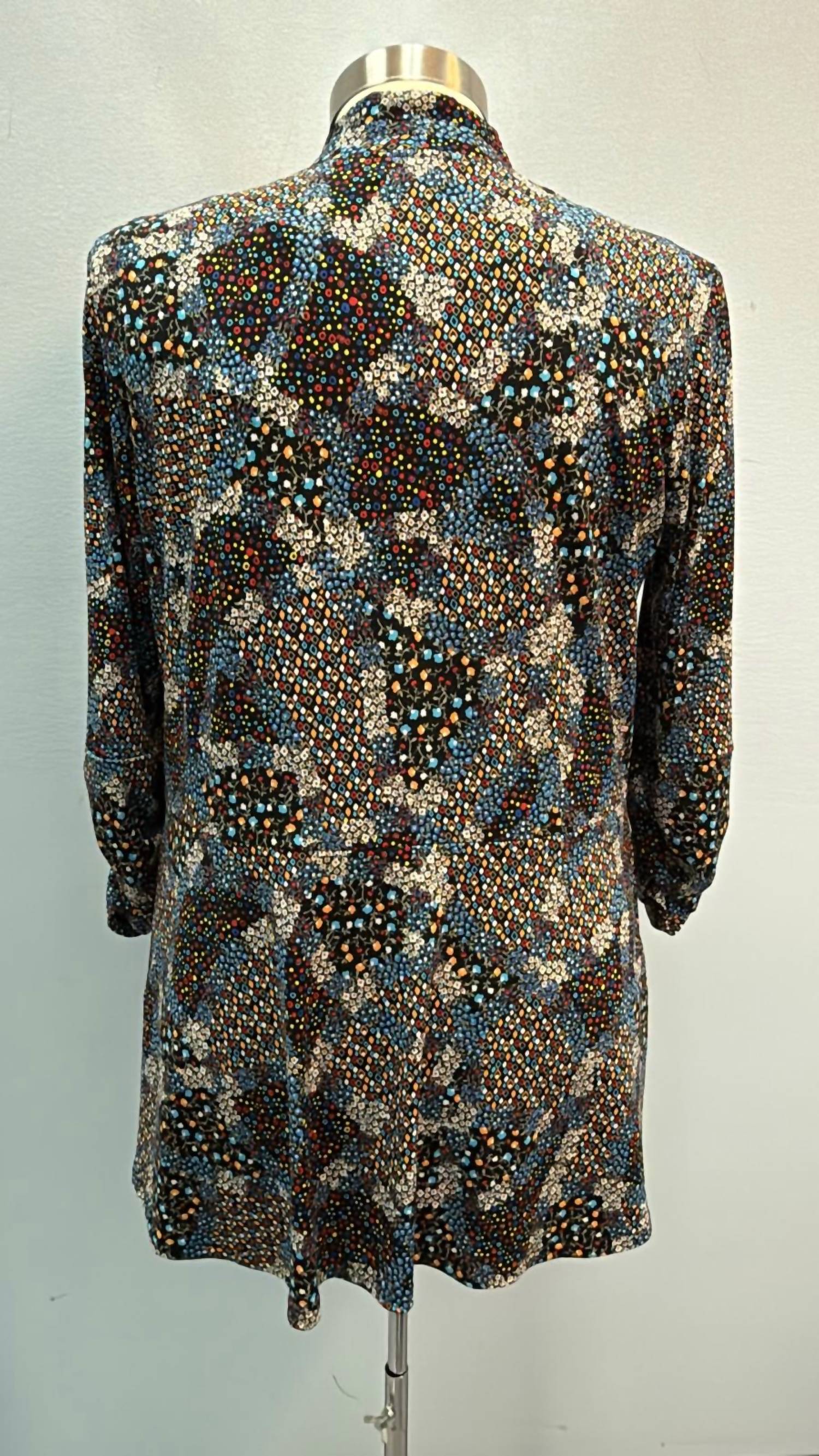Andria Lieu - Women's Kima Blouse With Solid Cami Set
