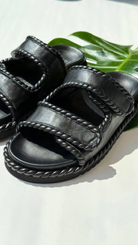 Bibi Lou - Women's Lama Sandals