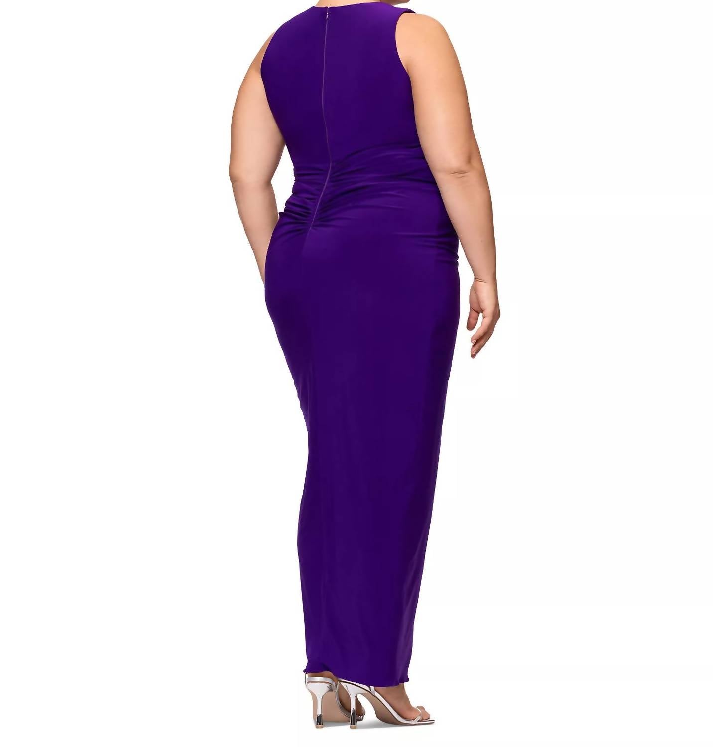Betsy & Adam - V-neck Maxi Gown Dress