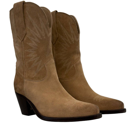 Golden Goose - Women's '70 Wish Star Low Waxed Boot