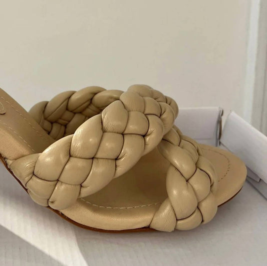 Schutz - Cicely Block Sandal