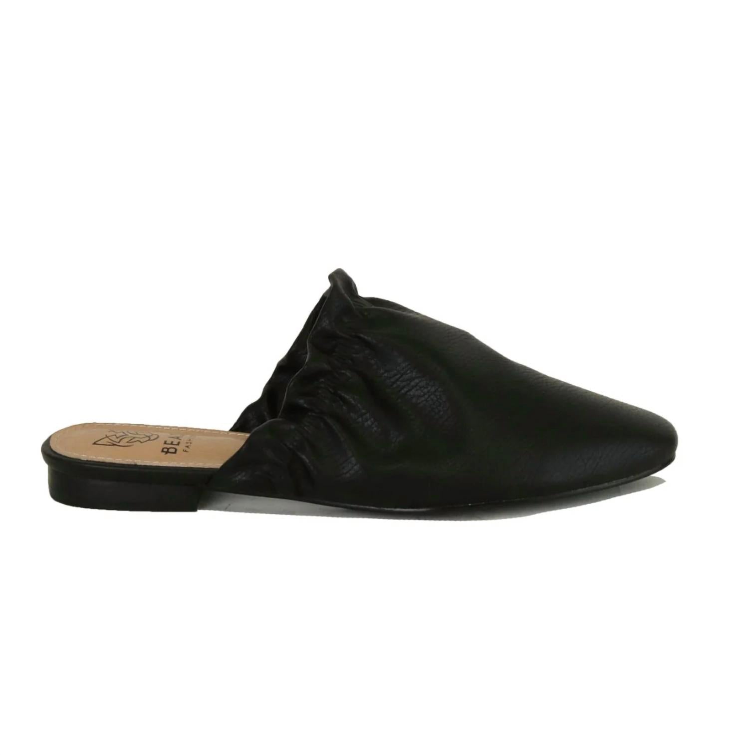Beast Fashion - Women's Janessa-07 Ruffled Slip-on Flats