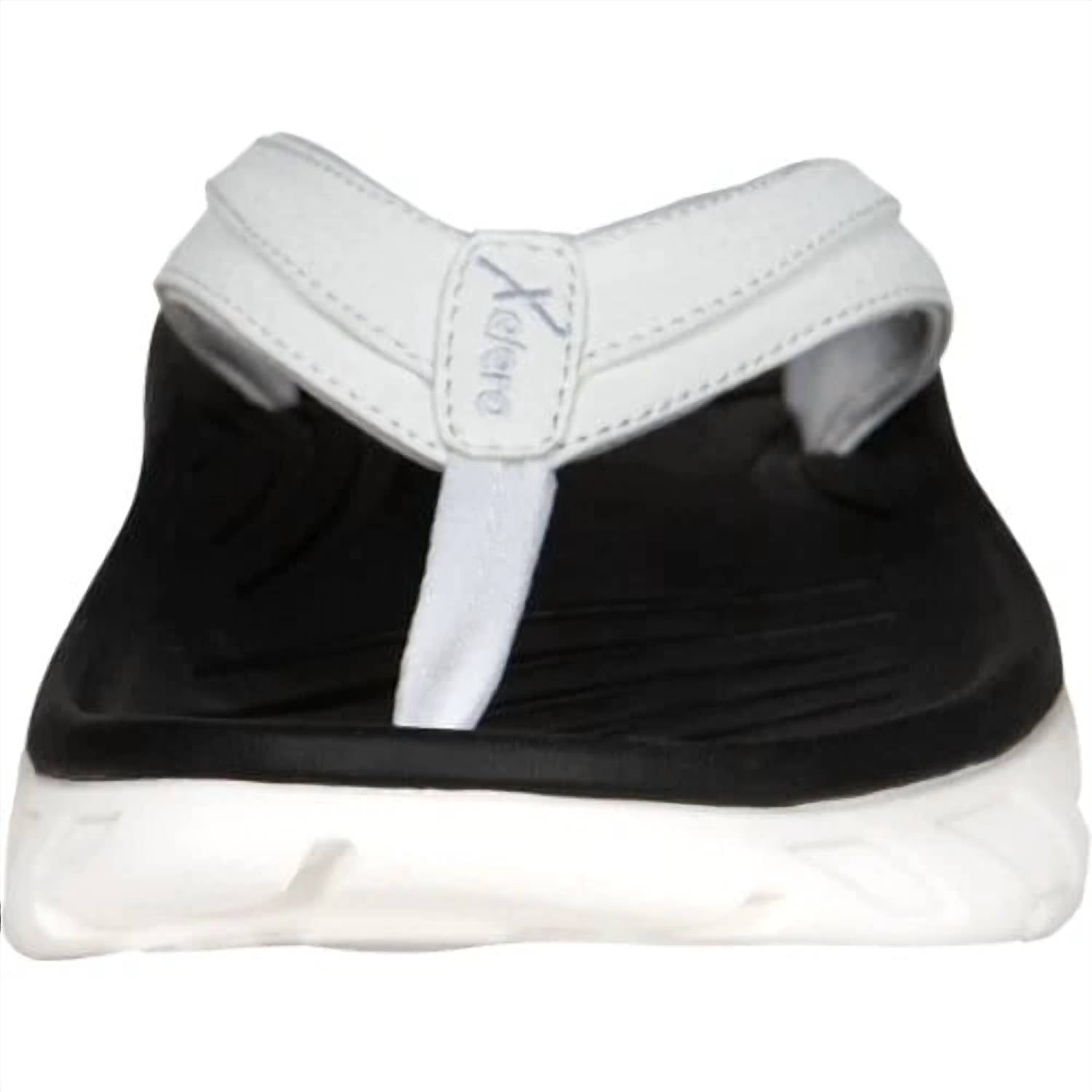 Xelero - Women's Tru Sandal
