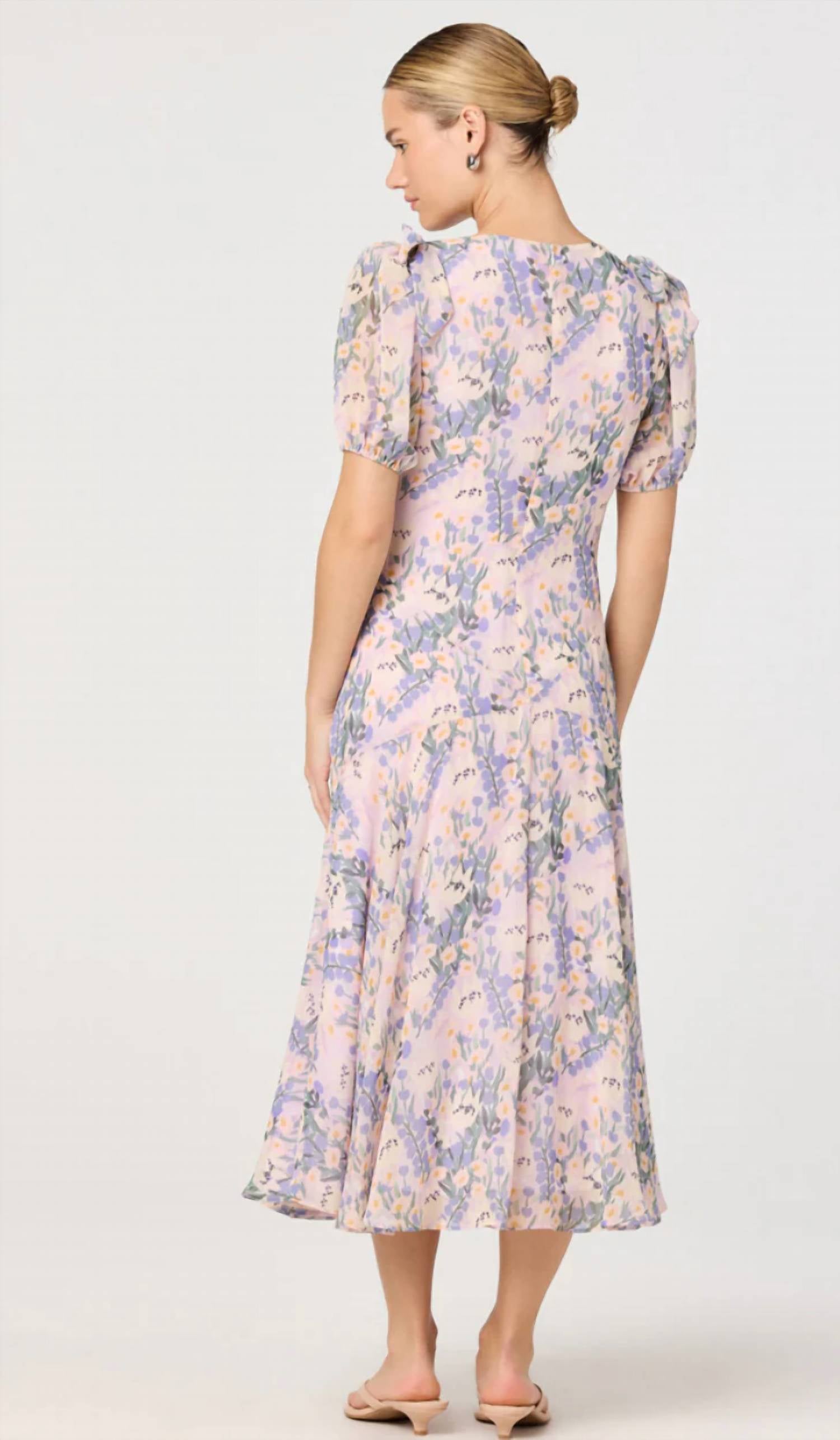 Astr - Jessenia Midi Dress