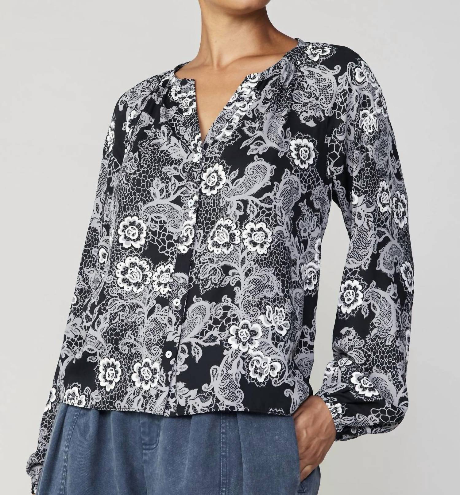 Current Air - Isabel Floral Blouse