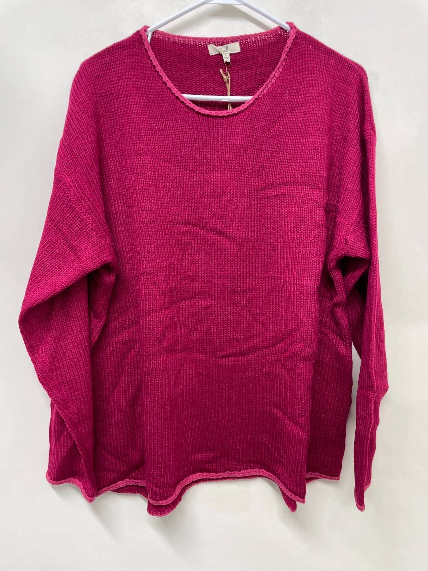 Easel - Women's Cutout Sleeve Sweater