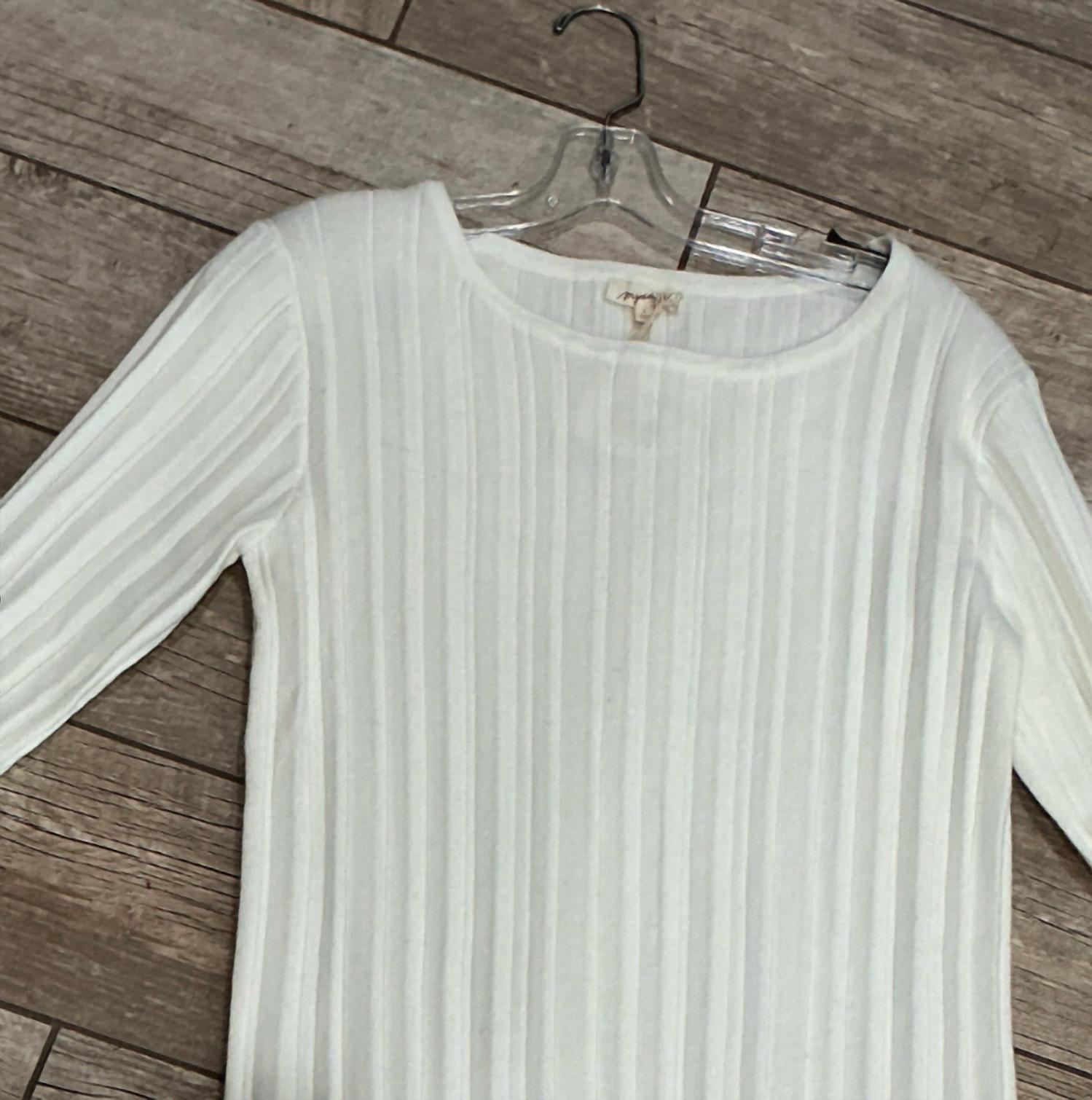 Mystree - Women's Diagonal Cut Sweater