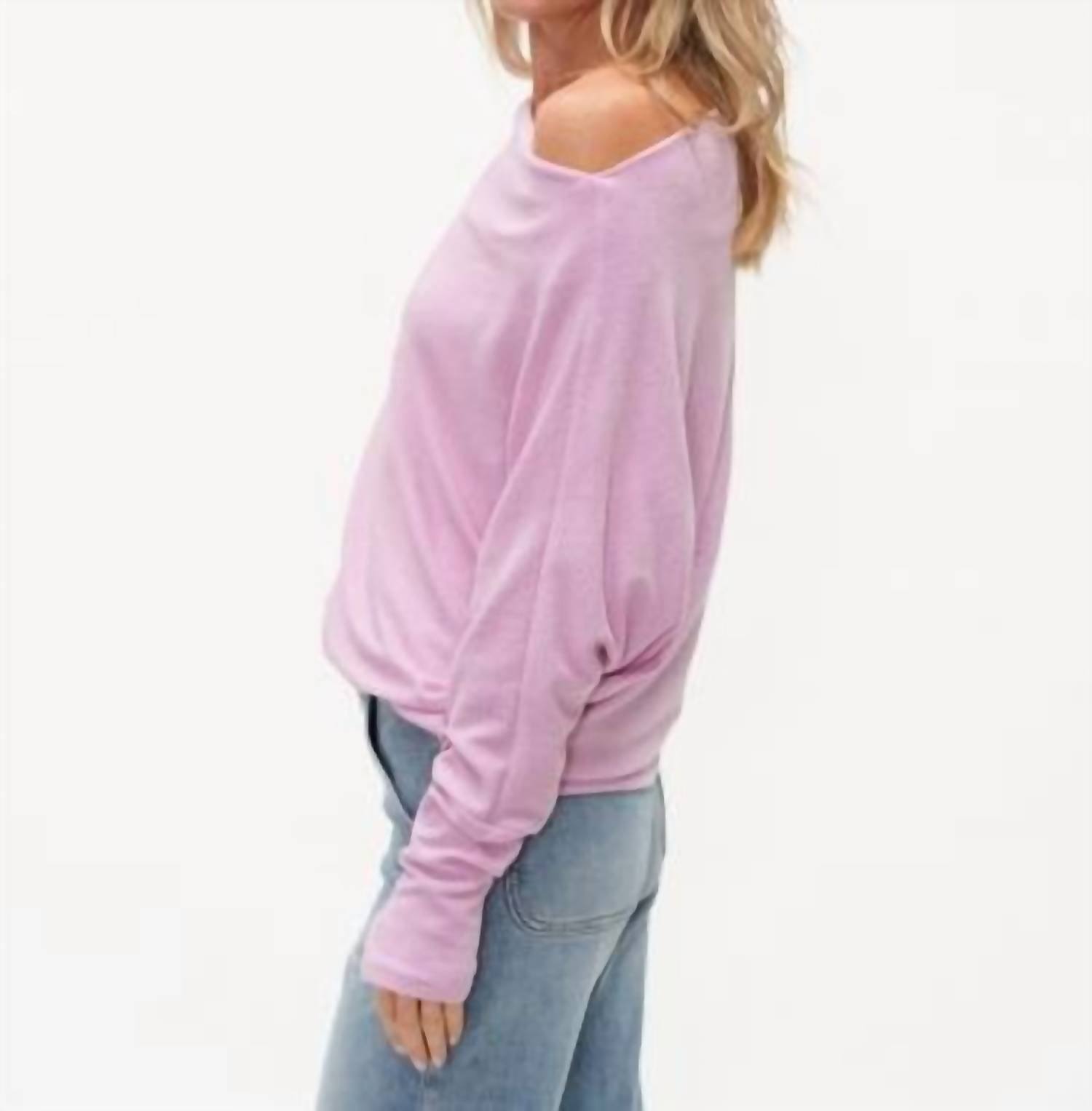 Six/Fifty - The Anywhere Top