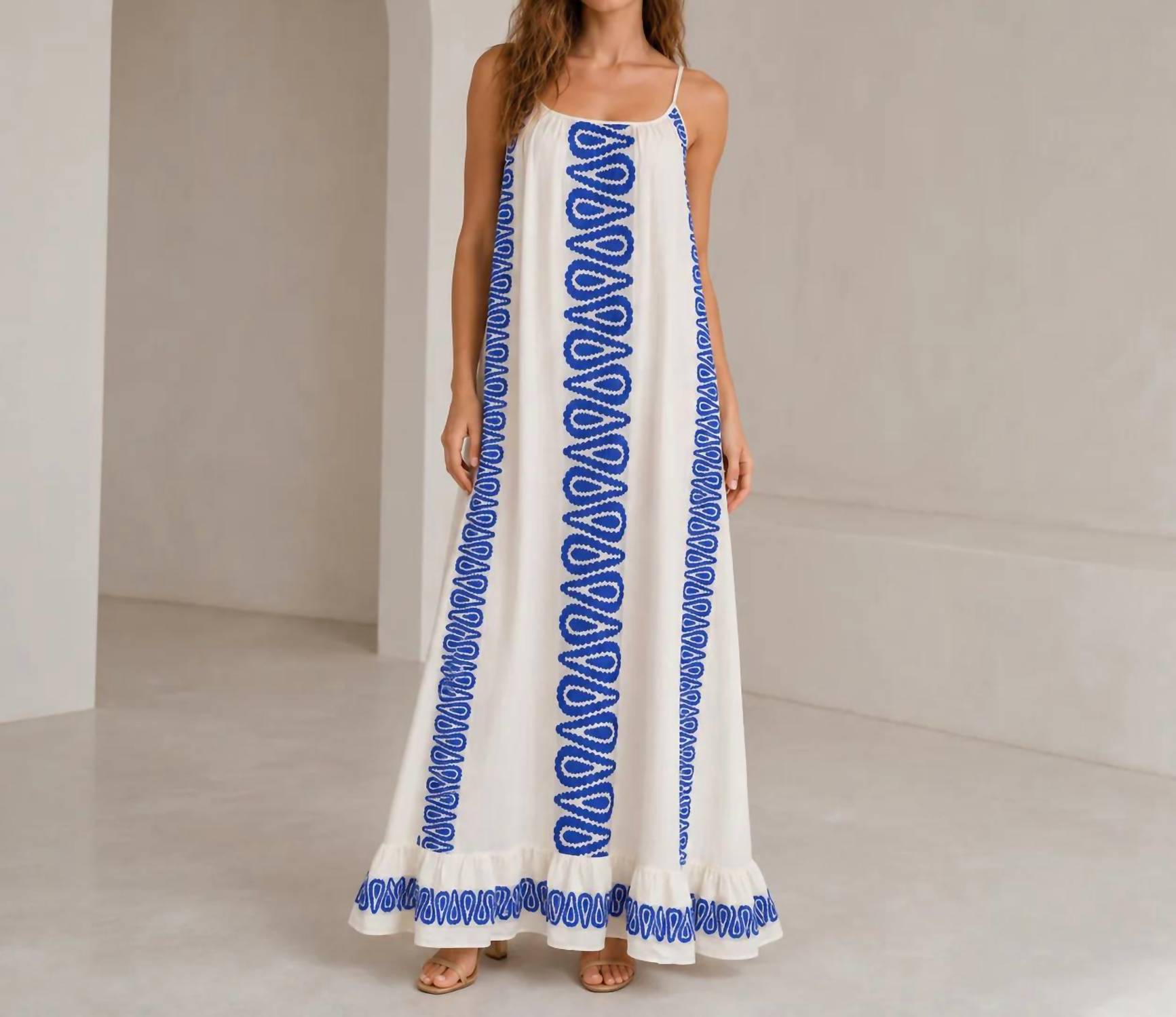 Mystery Resort - Delphine Coast Maxi Dress
