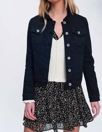Q2 - Denim Trucker Jacket