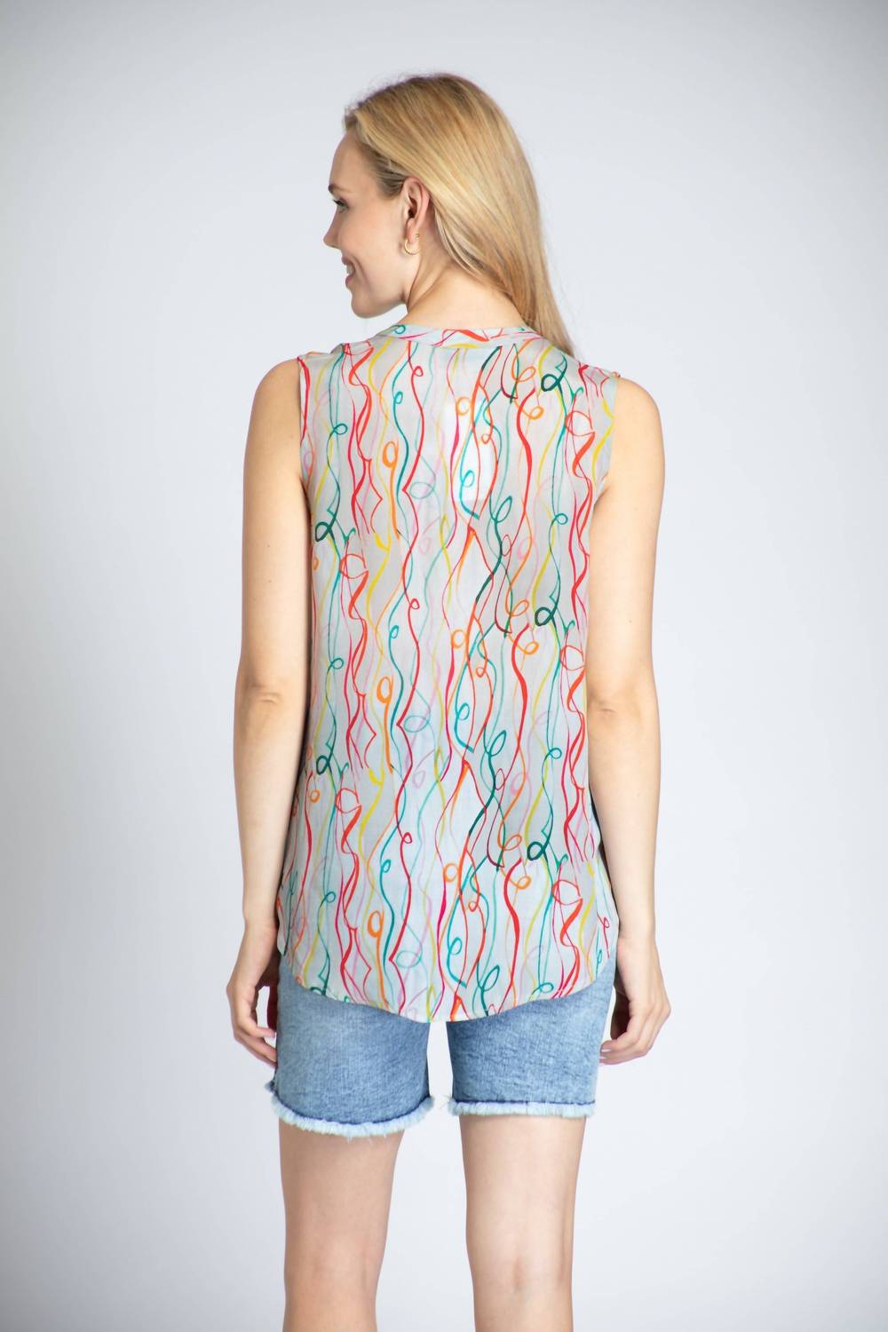 Apny - Print Chiffon Button-up Sleeveless Top