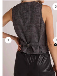 Bella Dahl - Cinch back vest