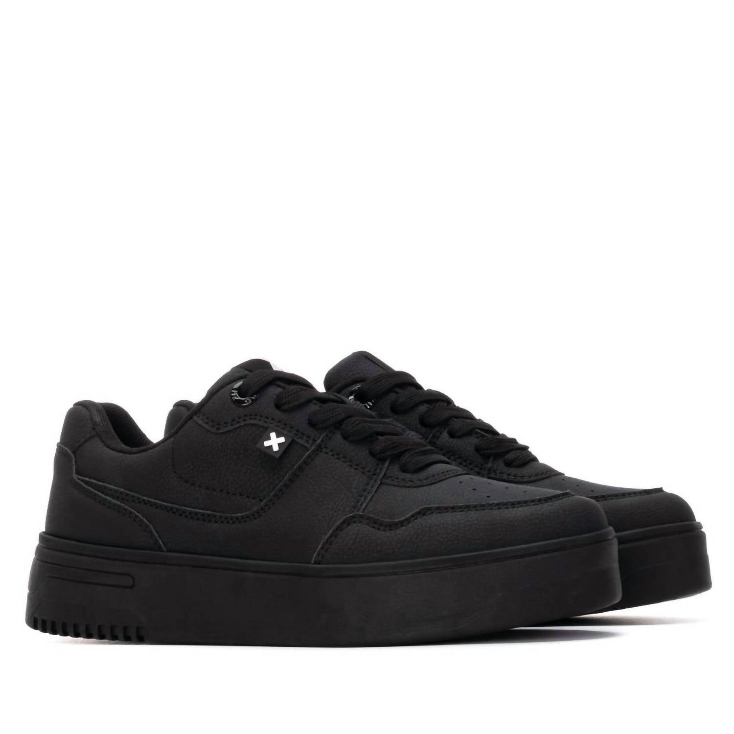 Xti - Women's 144535 Round Toe Sneakers