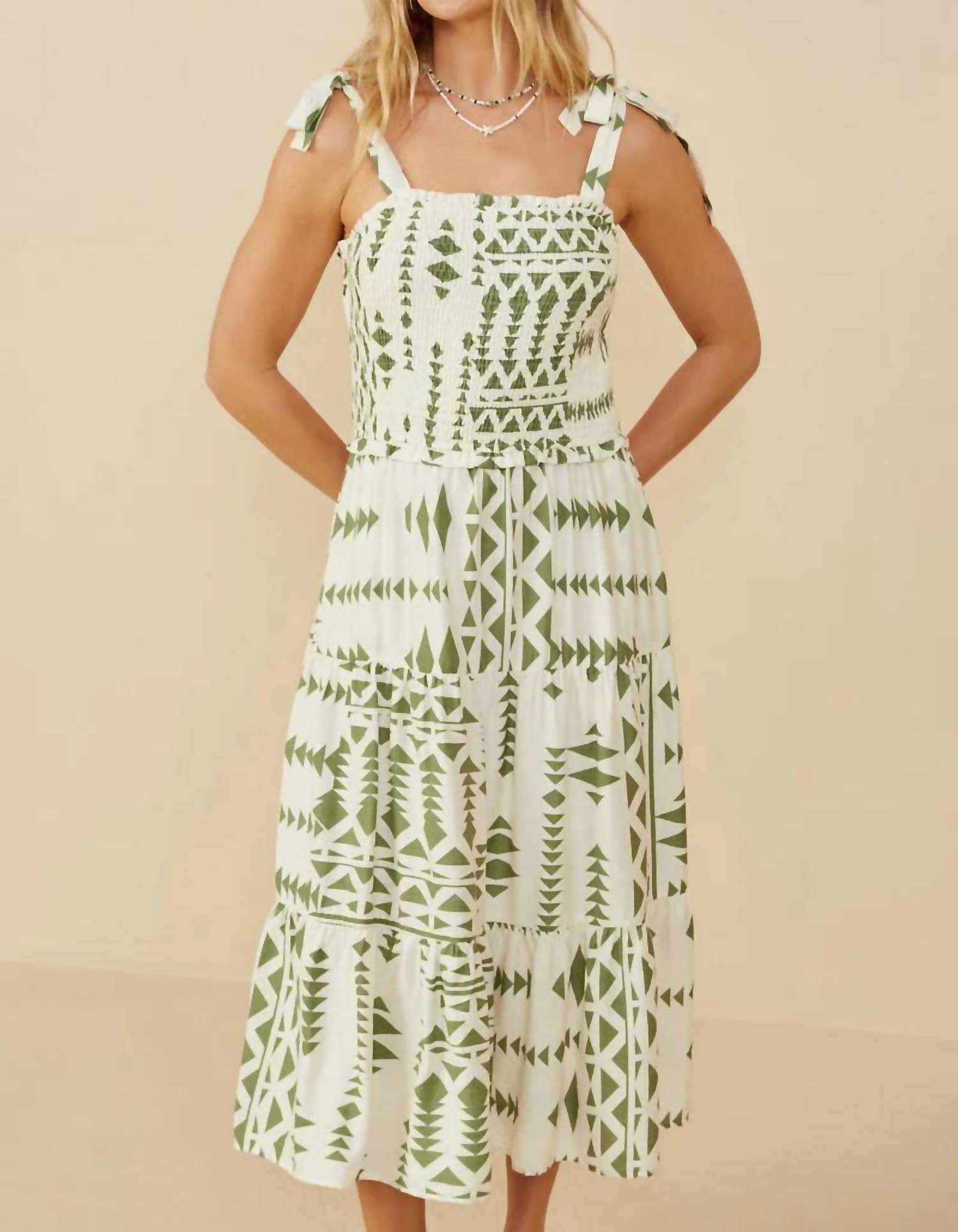 Hayden La - Shoulder Tie Smocked Geometric Print Dress