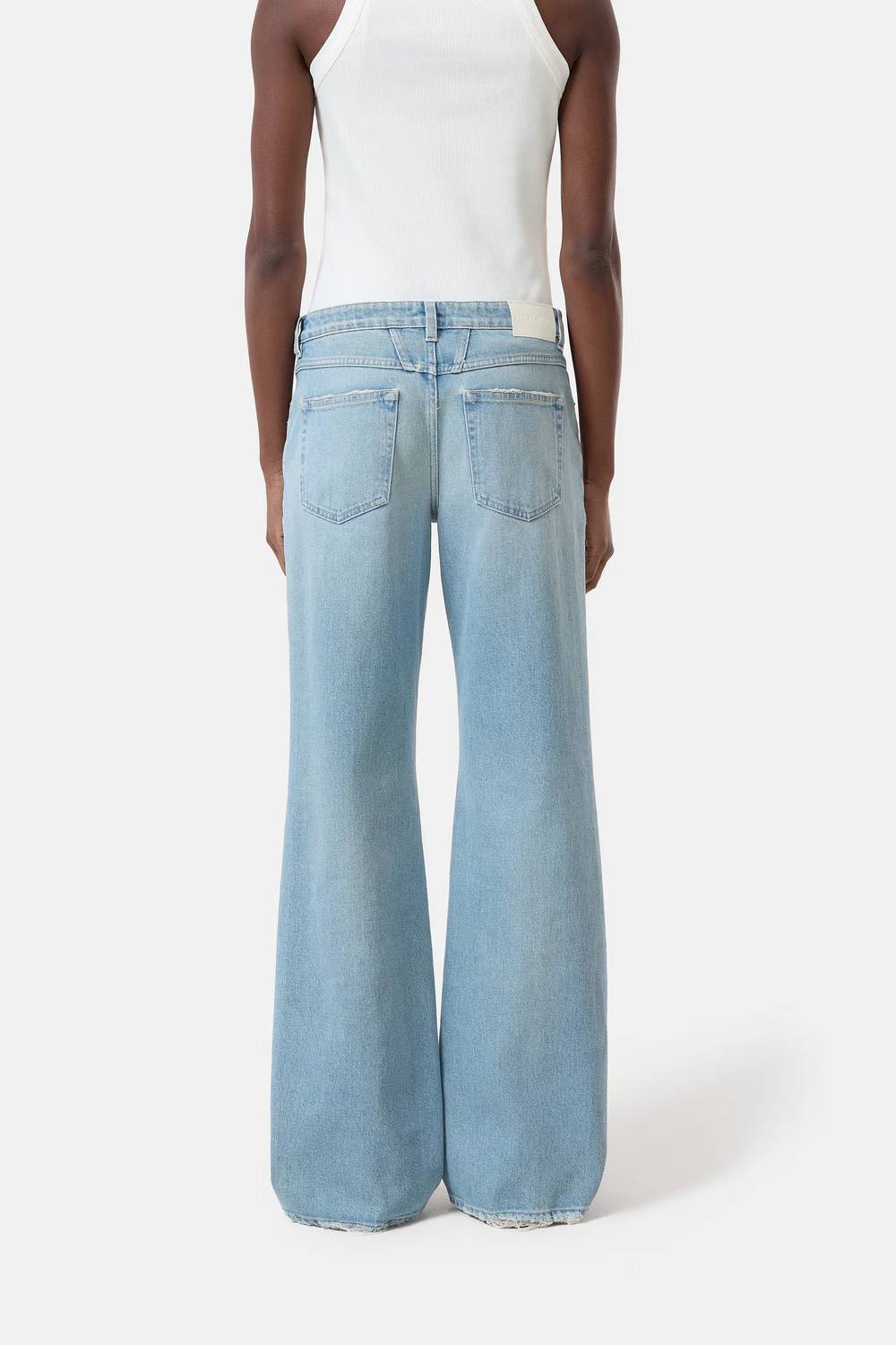Closed - Gillan Jeans