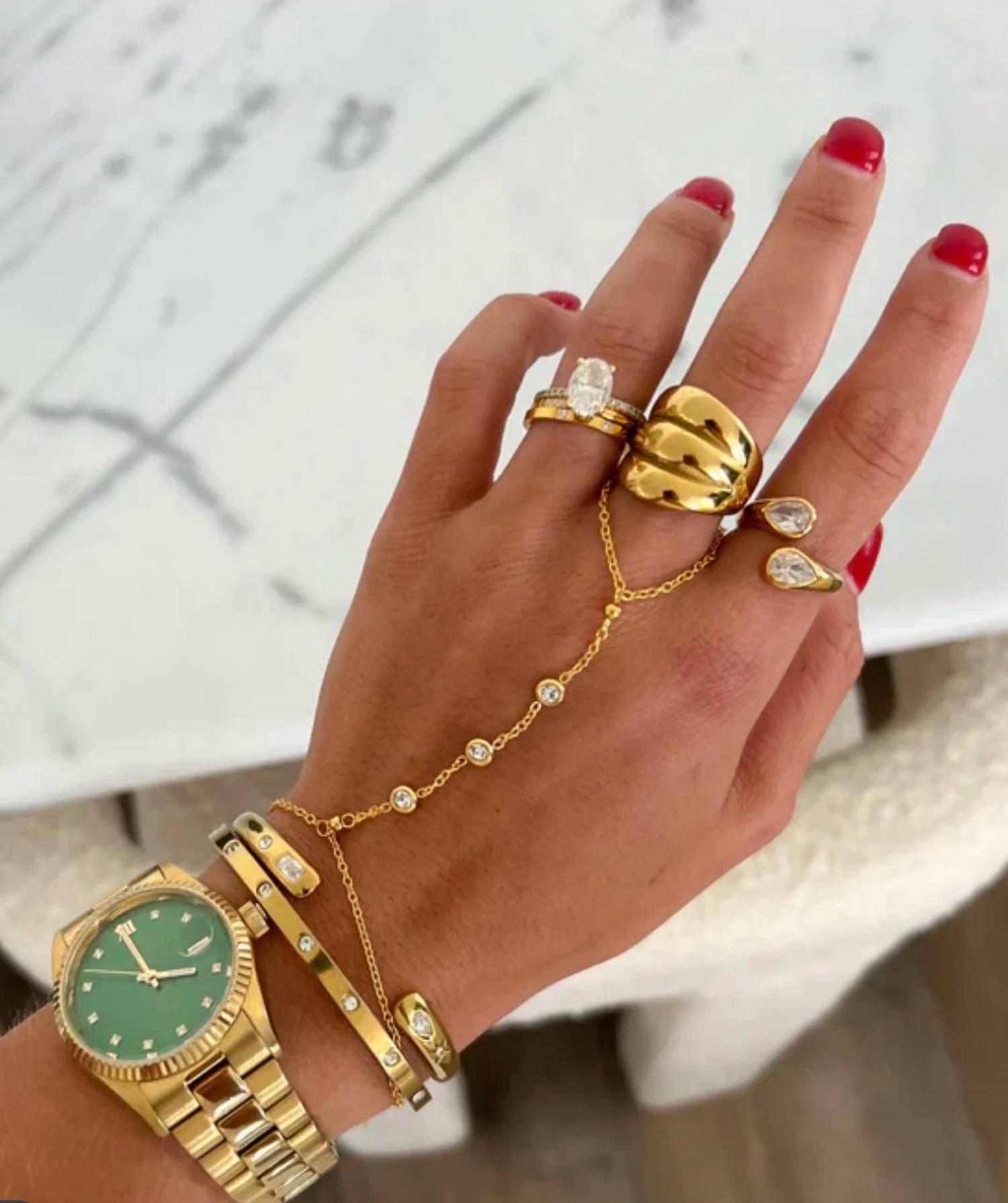 Chansuttpearls - Women's Lux Hand Chain Bracelet