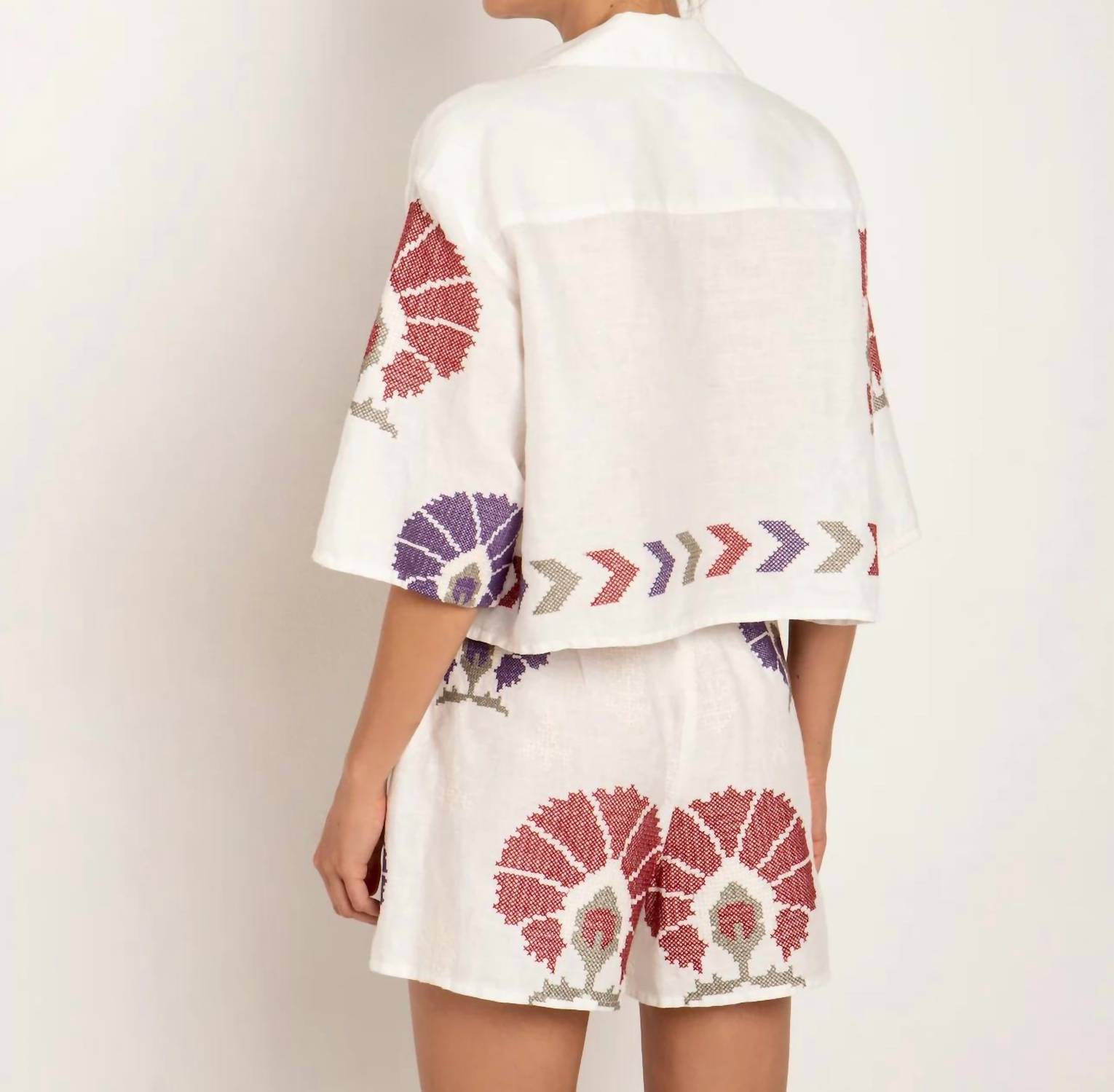 Greek Archaic Kori - Mini Peacock Short Sleeve Shirt