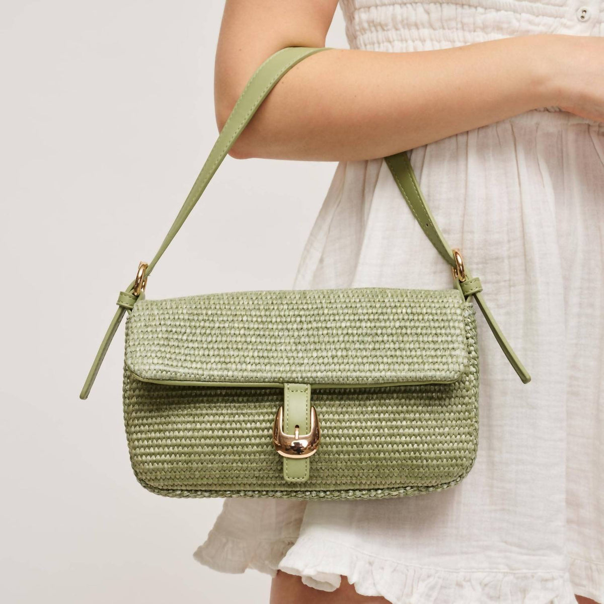 Urban Expressions - Women's Gloria Straw Crossbody Bag
