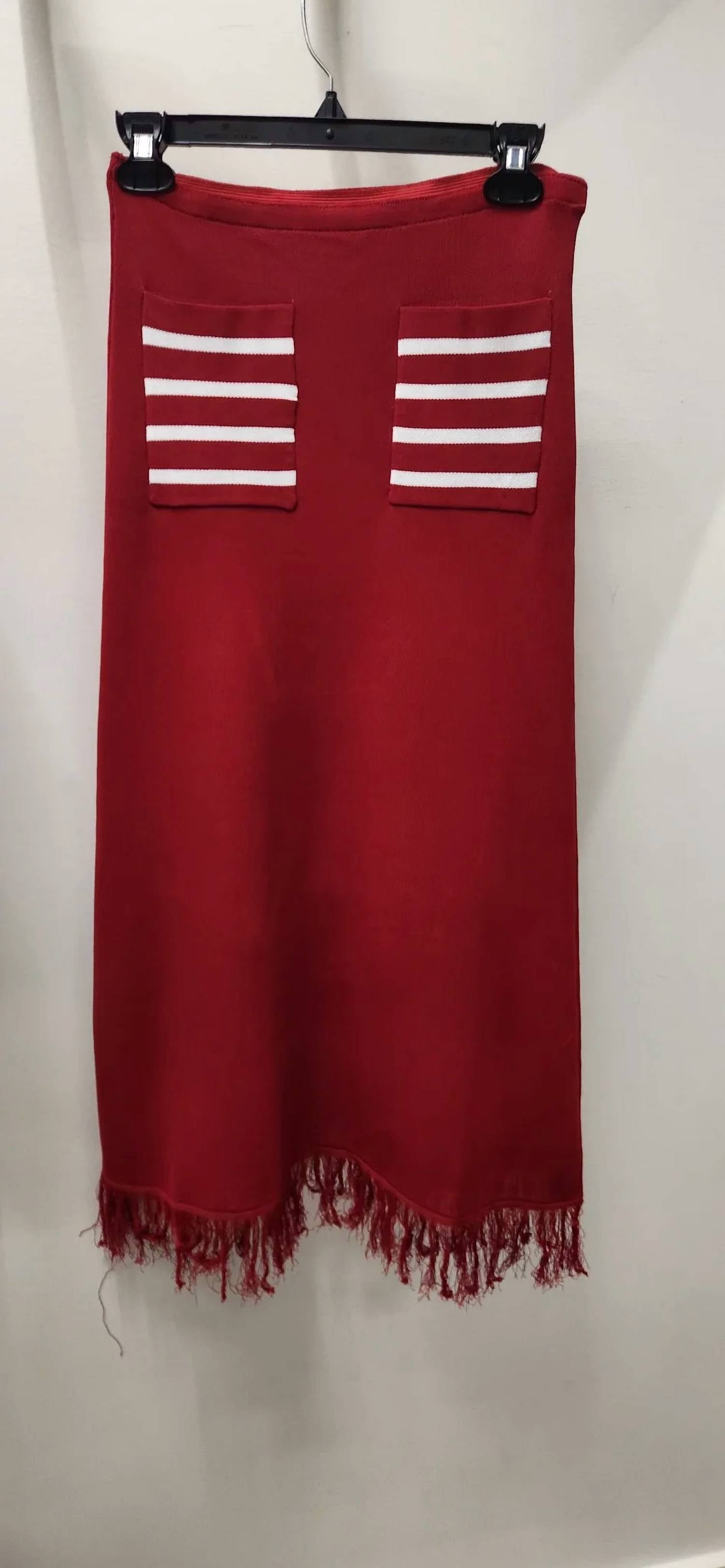 Paparazzi - Women's Midi Knit Skirt