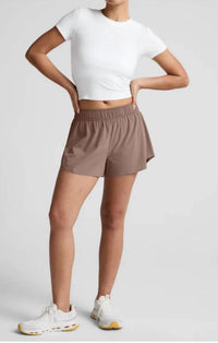 Beyond Yoga - Solemate Short