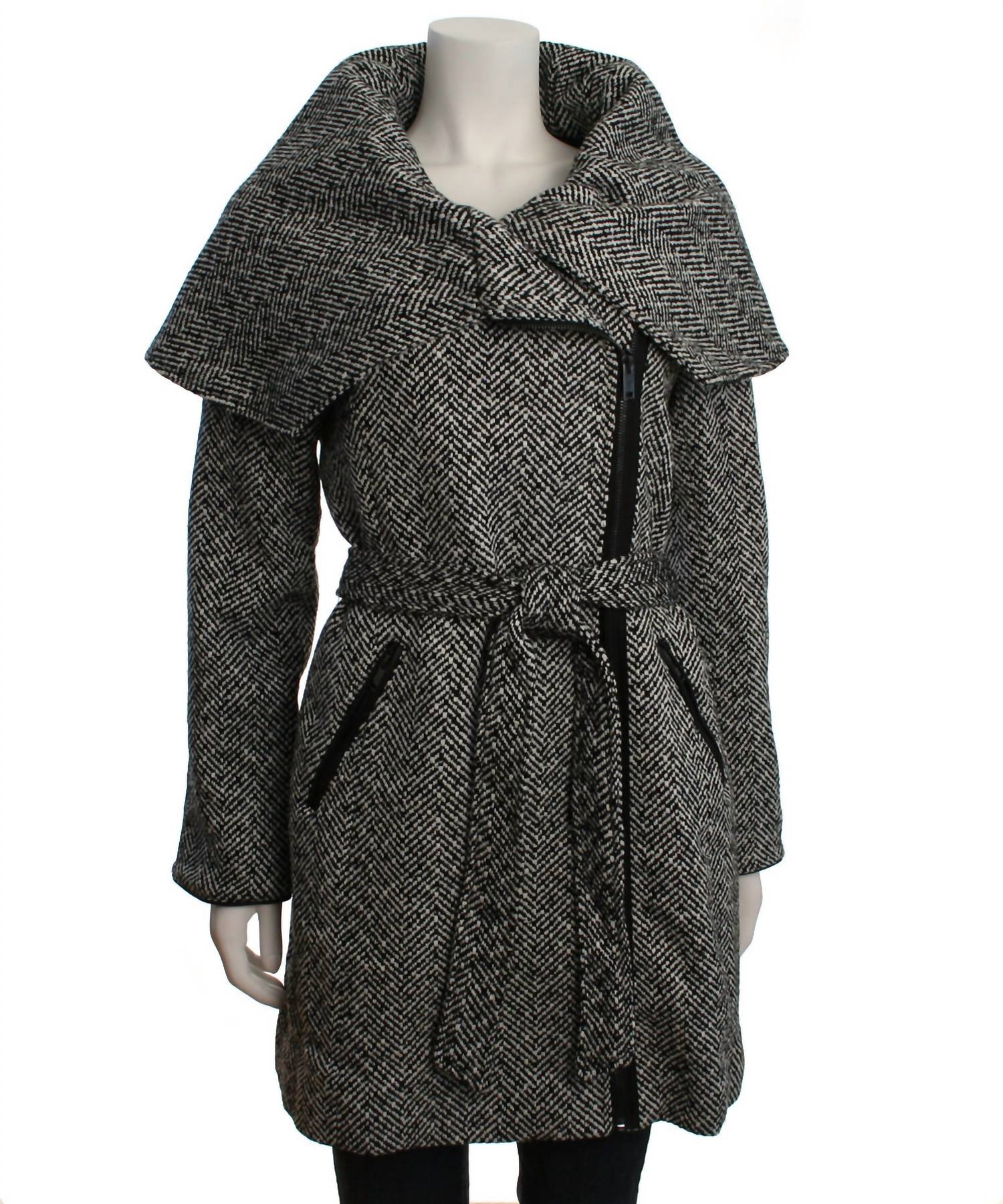 Mo-Ka - Asymmetrical Shawl Collar Coat