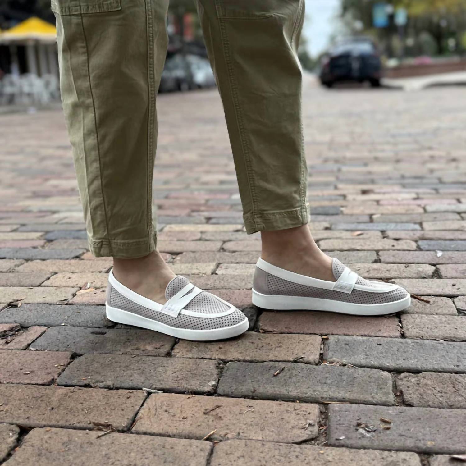 Softwaves - Women's Raina Perforated Loafer