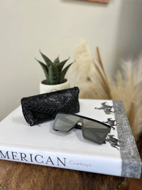 American Darling - Women's Leather Sunglasses Case