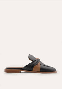Kaanas - Caoba Mule With Contrast Twisted Band Sandals