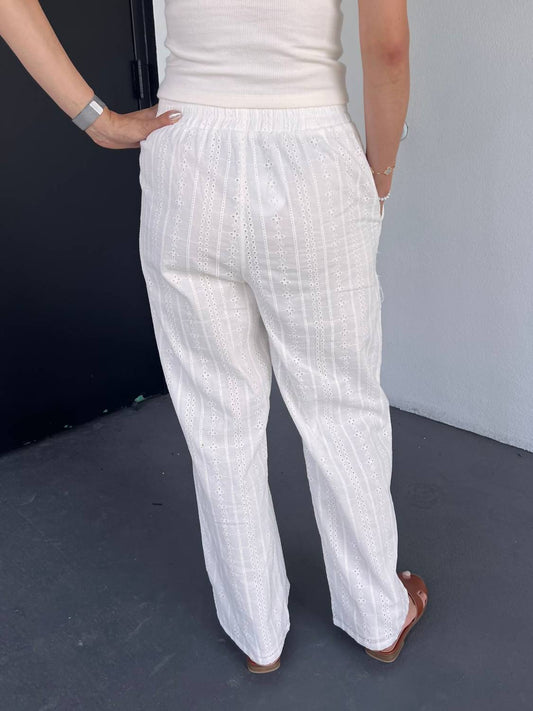Gilli - Carly Eyelet Pants