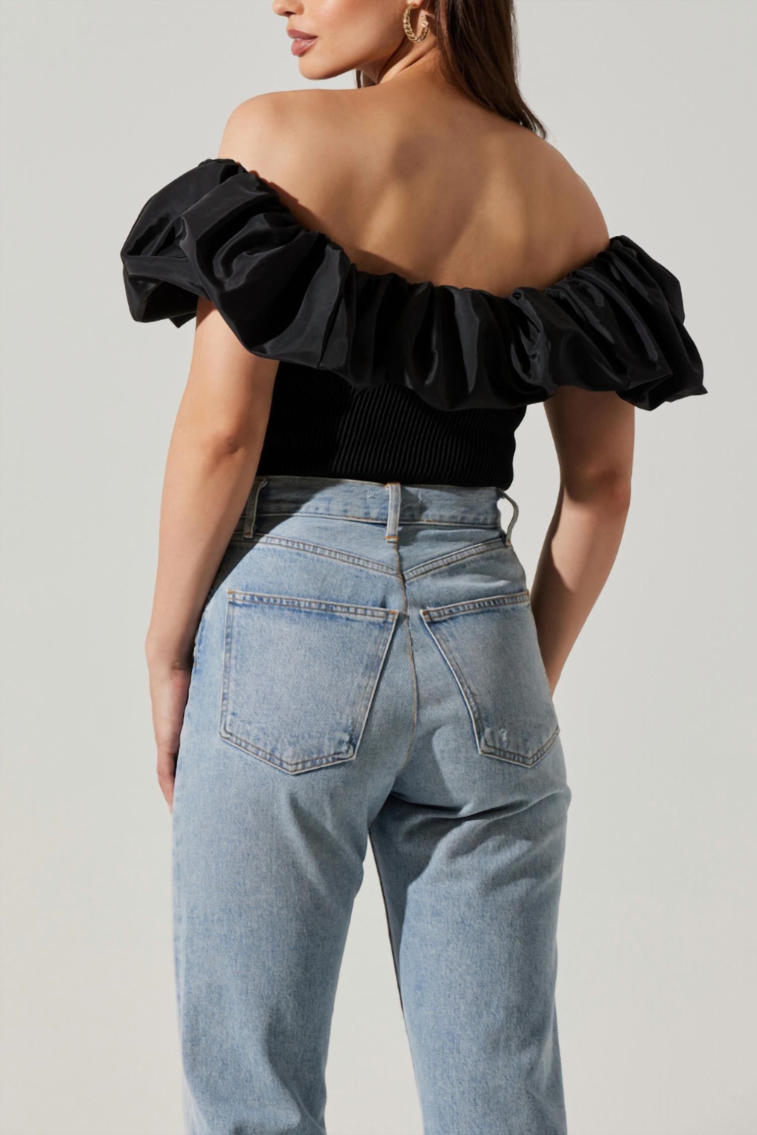 ASTR Cherie Off Shoulder Top in black - women's blouse - detail view