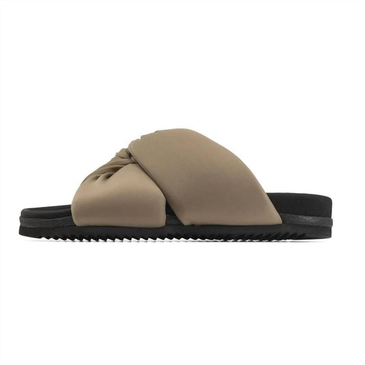 Roam - Women's Twisted Scrunch Sandal