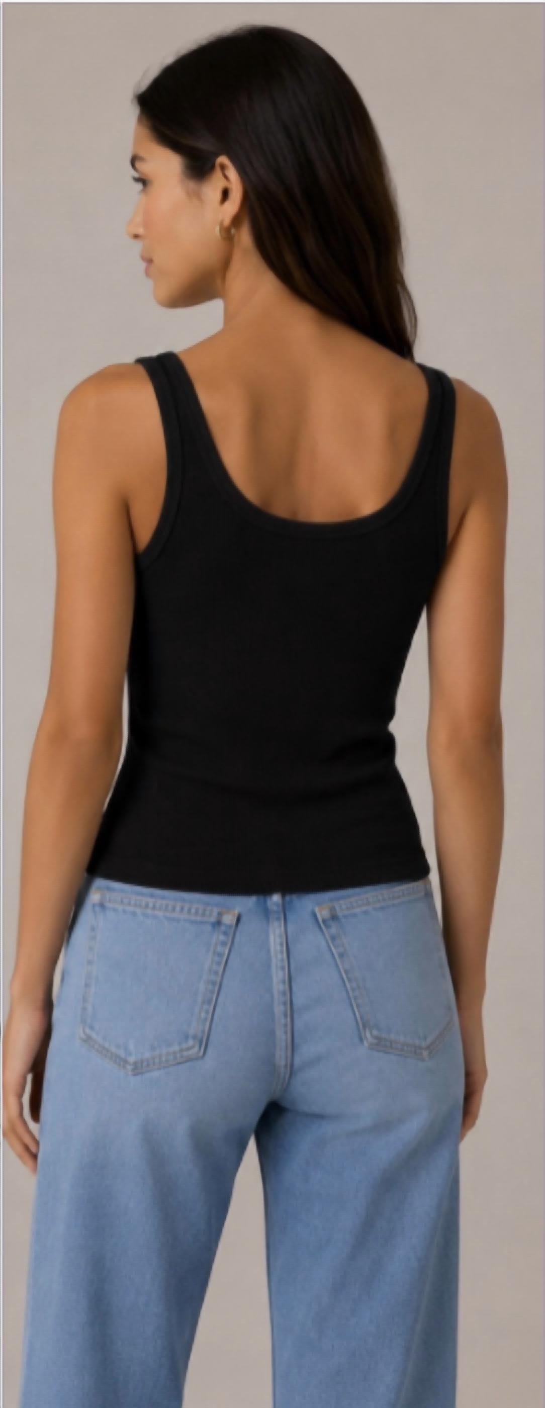 Mila Los Angeles - Ribbed Scoop Tank