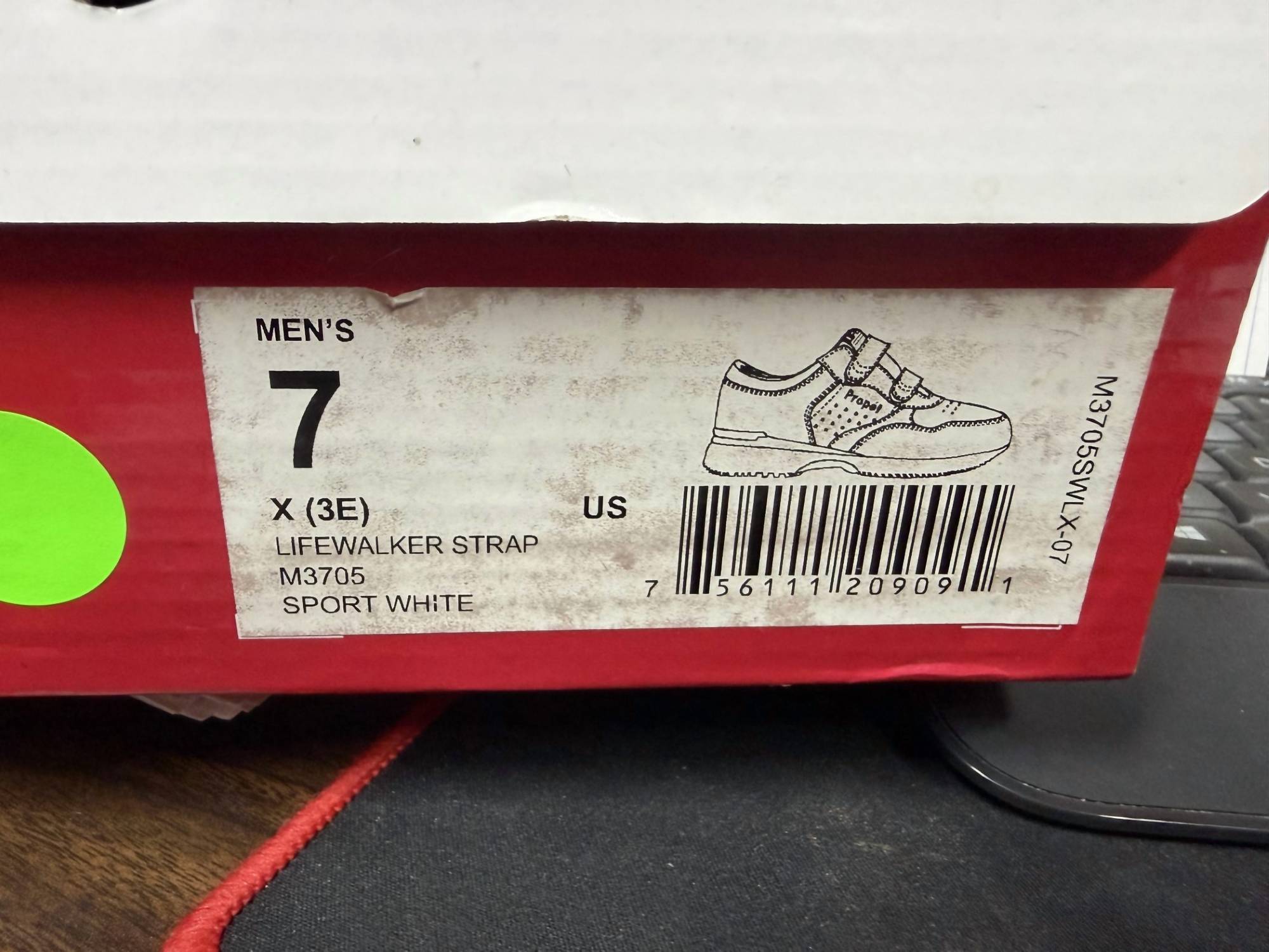 Propet - Men's Life Walker Strap X Shoes