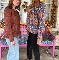 Reversible V Neck Mosaic Print Top