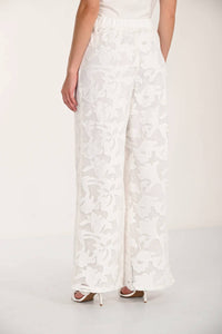Frank Lyman - Botanical Tone on Tone Lace Pant
