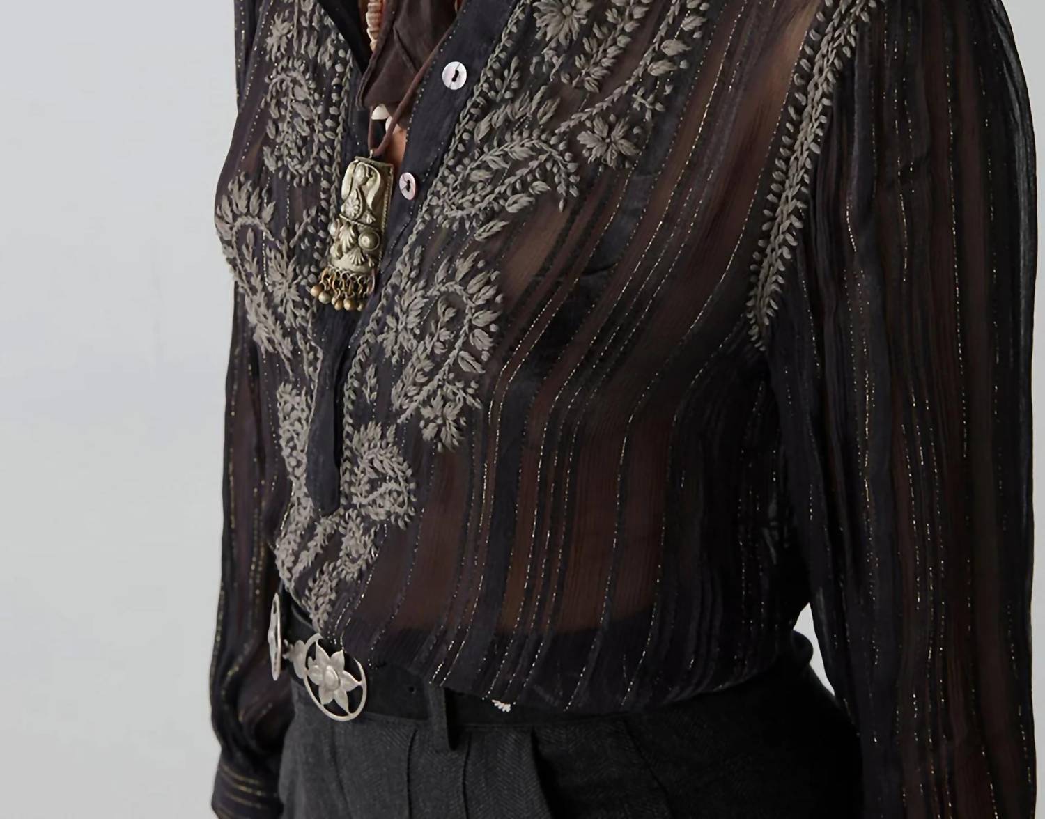 Maison Hotel - Kate Blouse