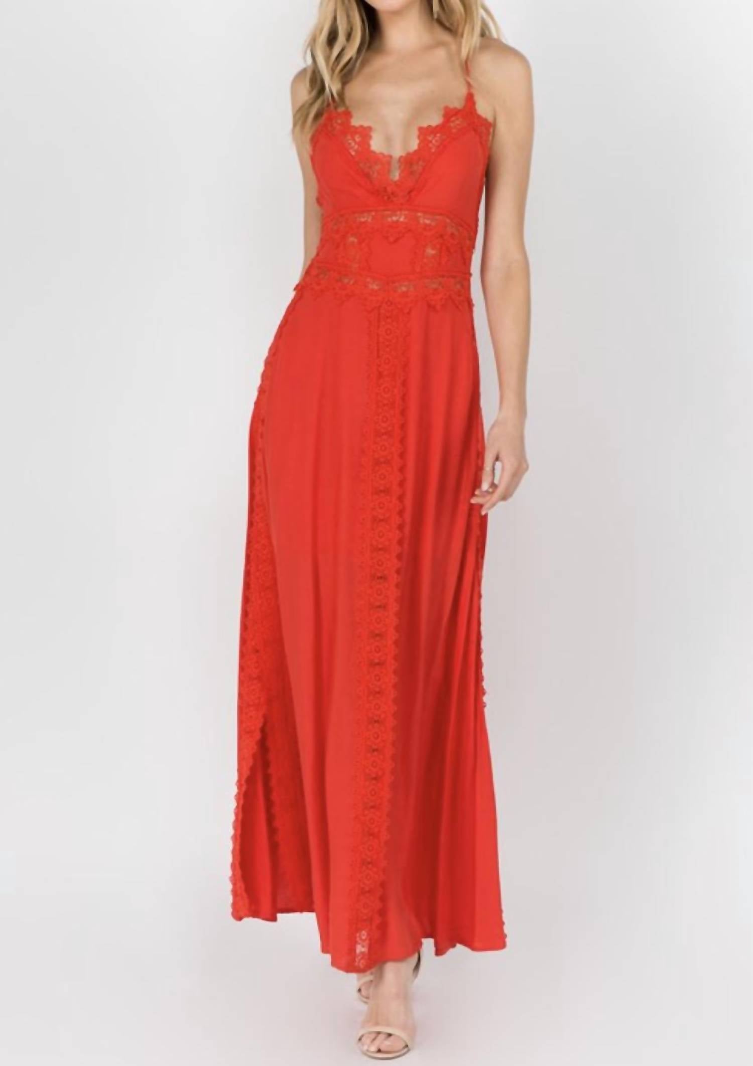 Fanco - Red Lace Backless Maxi Dress