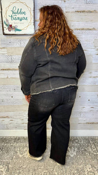 Risen - Wide Leg Frayed Curvy Jeans