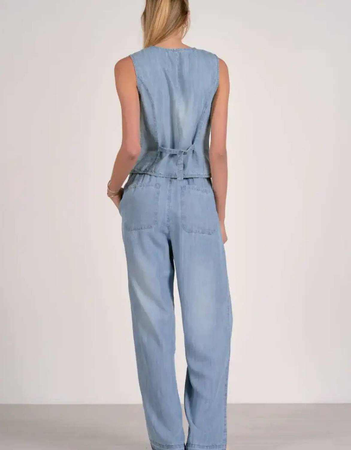 ELAN Button Up Vest in chambray - women's jacket - detail view