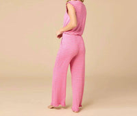 Softies - Dream Ruffle V-neck With Cropped Pants