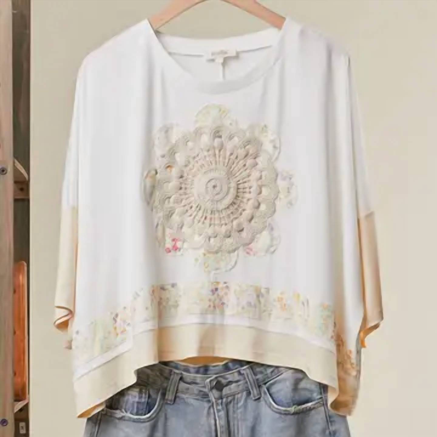 Mello - Lace Embroidered Short Sleeves Round Neck Top