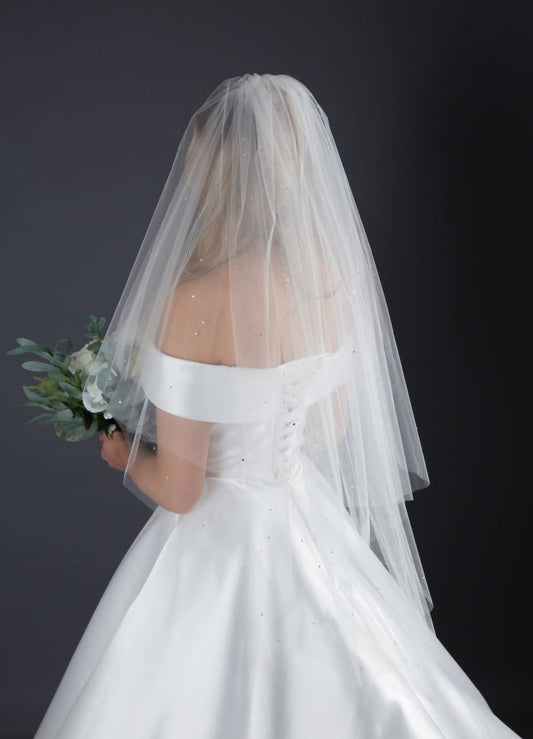 Morilee - Circular Fingetip With Scattered Rhinestones Veil