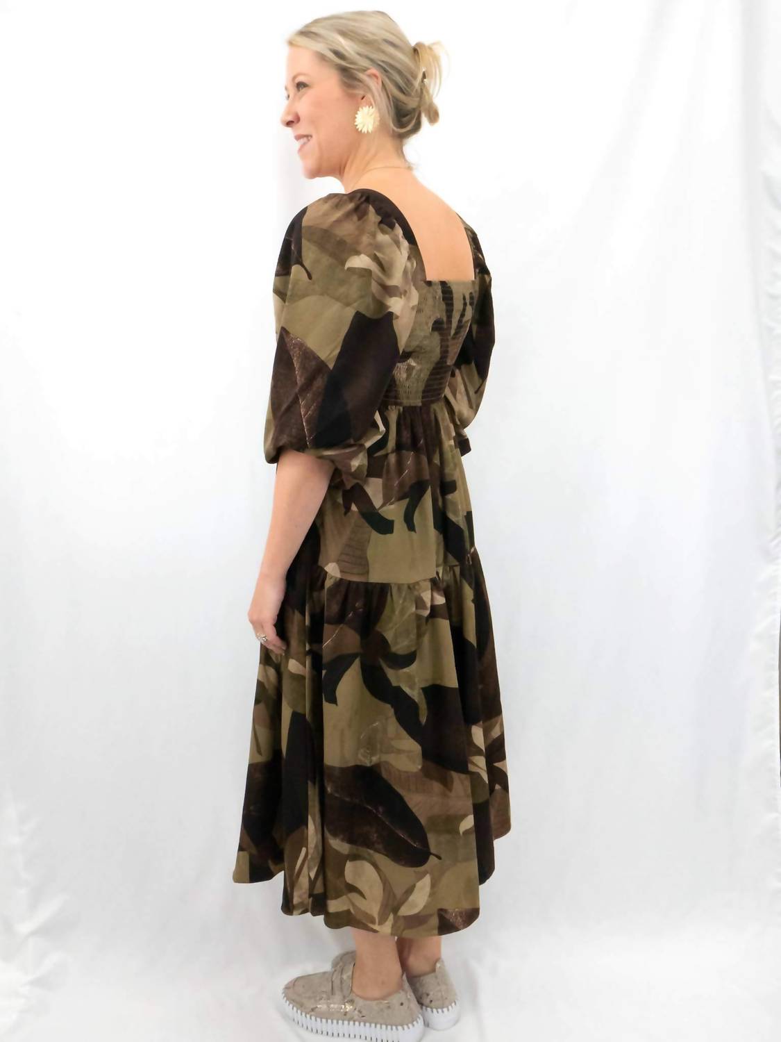 Entro - Leaf Print Square Neck Maxi Dress