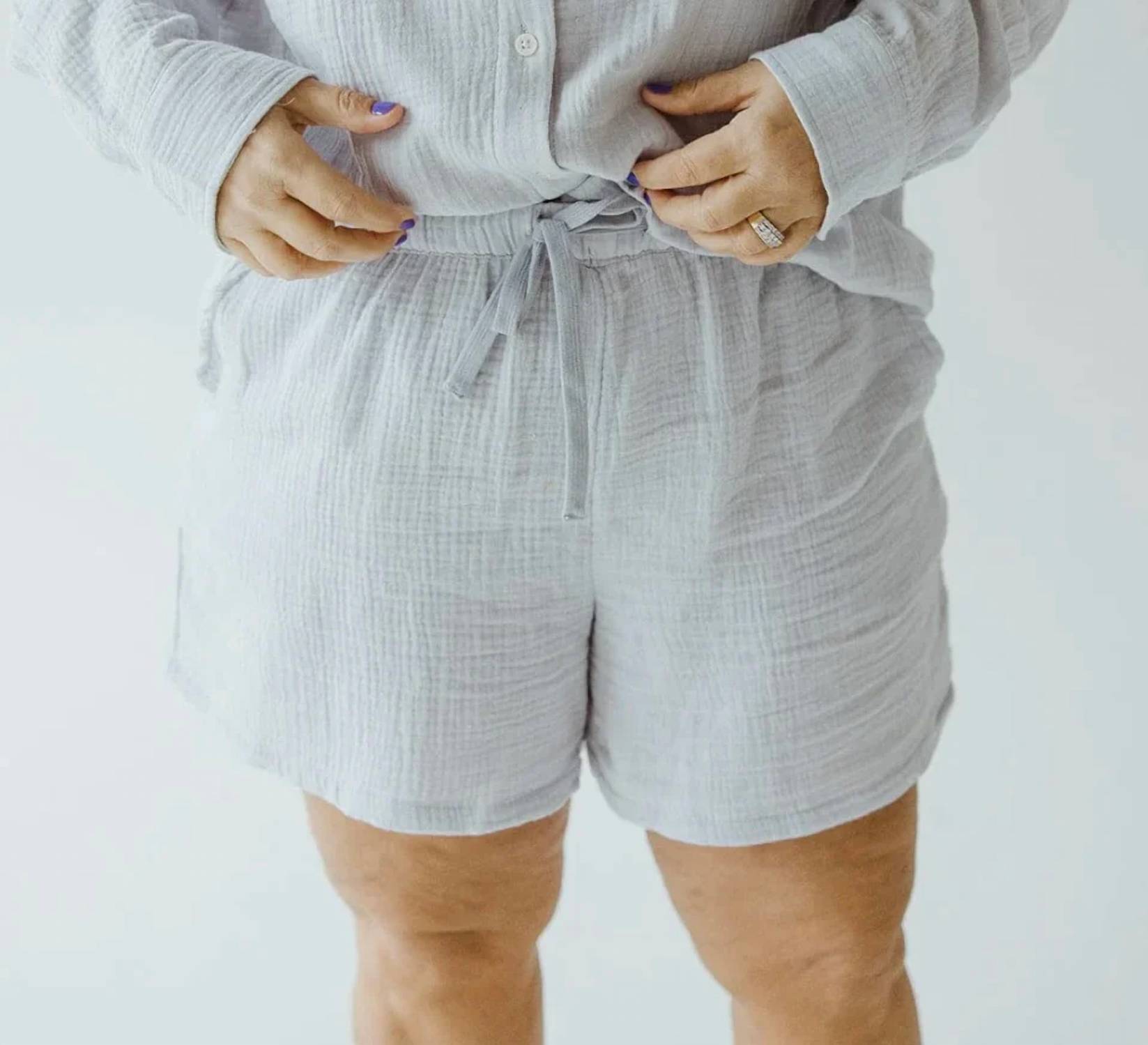 Dex - Textured High Waisted Shorts